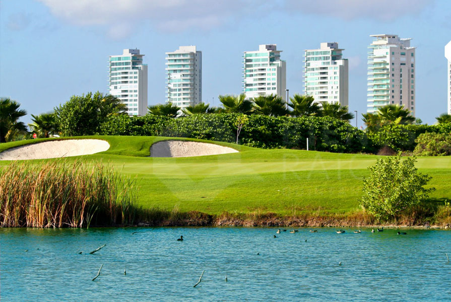 2golf-course-in-cancun-puerto-cancun-golf