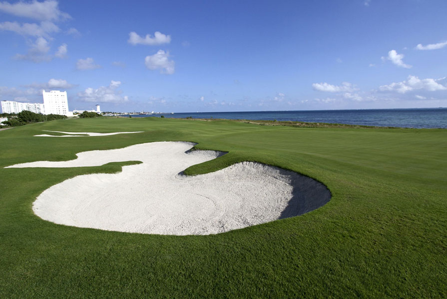 4golf-course-in-cancun-puerto-cancun-golf
